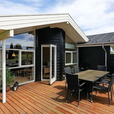 Holiday home 6 Person In Tranek R *
